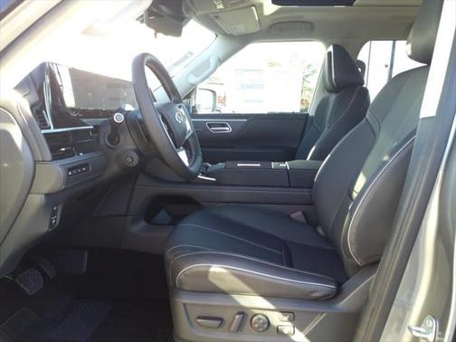 2025 INFINITI QX80 SENSORY AWD