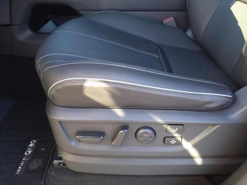 2025 INFINITI QX80 SENSORY AWD