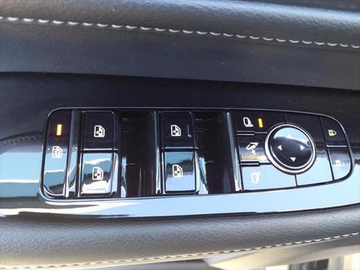 2025 INFINITI QX80 SENSORY AWD