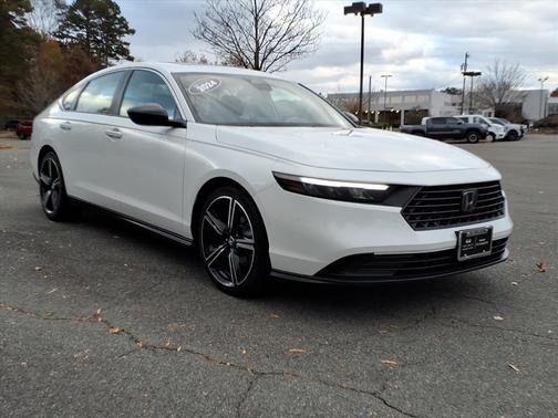 2024 Honda Accord Hybrid Base