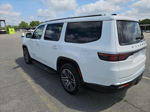 2024 Jeep Wagoneer Series II 4x2