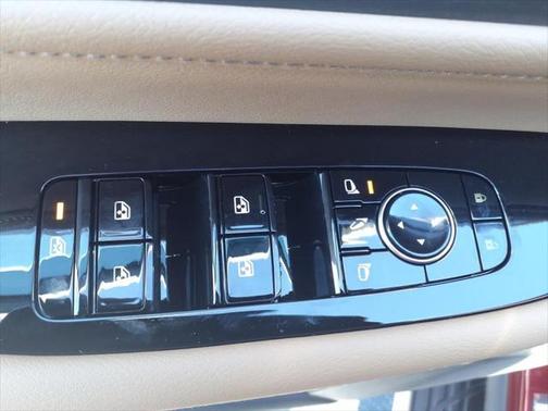 2025 INFINITI QX80 SENSORY AWD