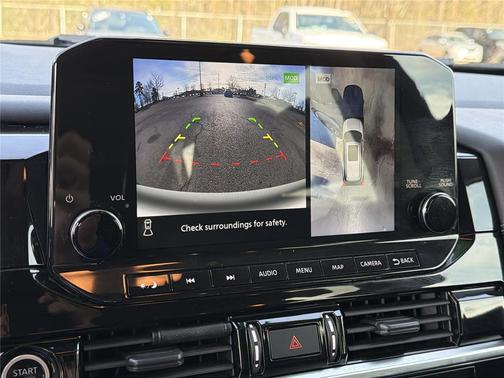 2023 Nissan Pathfinder Platinum 4WD