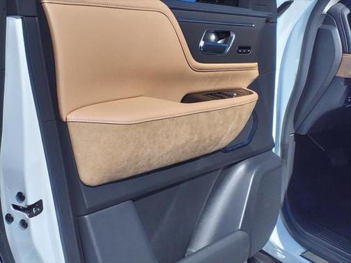 2025 INFINITI QX80 SENSORY AWD