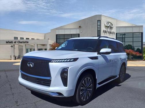 2025 INFINITI QX80 SENSORY AWD