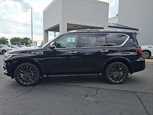2023 INFINITI QX80 SENSORY AWD
