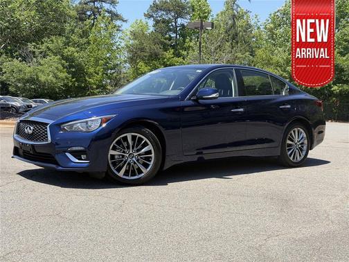 Grand Blue 2023 INFINITI Q50 3.0t LUXE