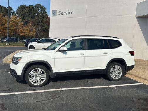 2020 Volkswagen Atlas 3.6L SE w/Technology