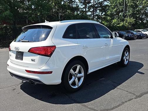 2017 Audi Q5 2.0T Premium Plus