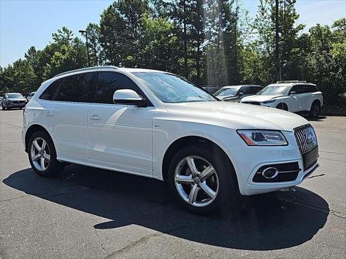 2017 Audi Q5 2.0T Premium Plus