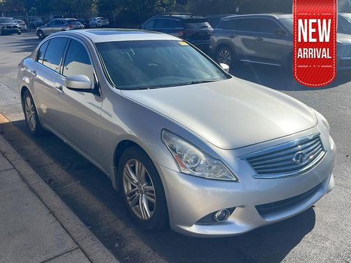 2012 INFINITI G37 Journey