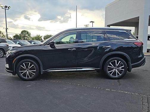 2023 INFINITI QX60 SENSORY