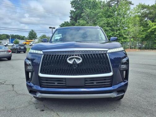 2025 INFINITI QX80 SENSORY AWD