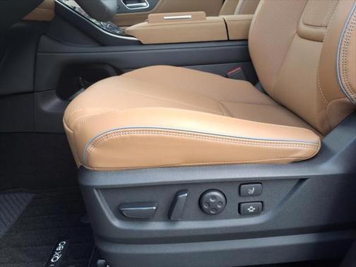 2025 INFINITI QX80 SENSORY AWD
