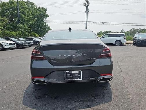 2022 Genesis G70 3.3T AWD