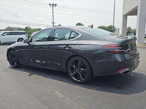 2022 Genesis G70 3.3T AWD