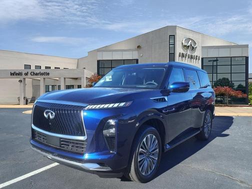 2025 INFINITI QX80 Luxe