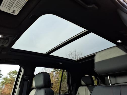 2021 Chevrolet Tahoe 4WD RST