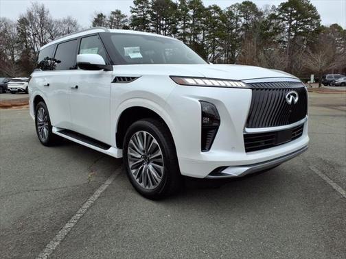 2025 INFINITI QX80 SENSORY AWD