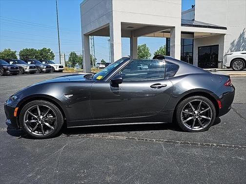 2022 Mazda MX-5 Miata RF Grand Touring