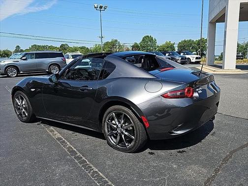 2022 Mazda MX-5 Miata RF Grand Touring