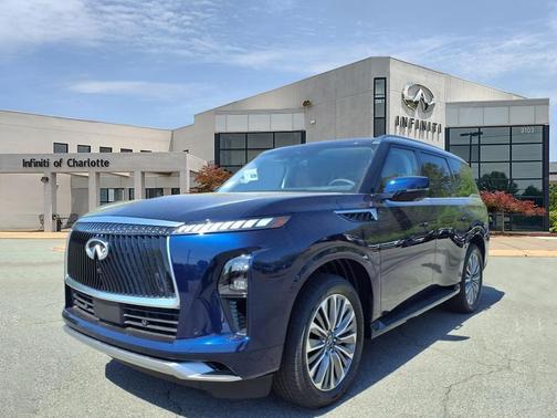 2025 INFINITI QX80 Luxe