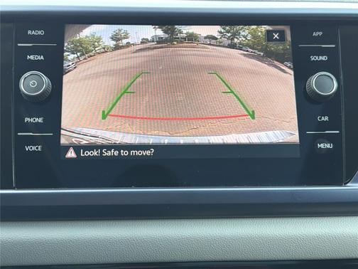 Pure Gray 2023 Volkswagen Taos 1.5T SE