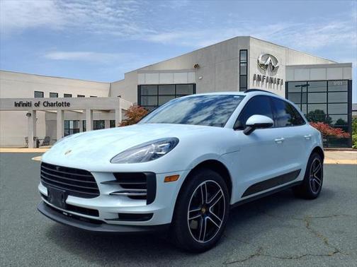 2020 Porsche Macan Base