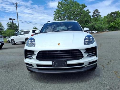 2020 Porsche Macan Base