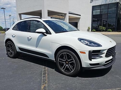 2020 Porsche Macan Base
