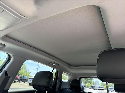 Ebony Twilight Metallic 2023 GMC Terrain SLT