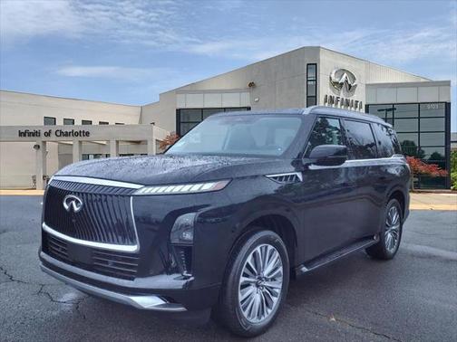 2025 INFINITI QX80 Luxe
