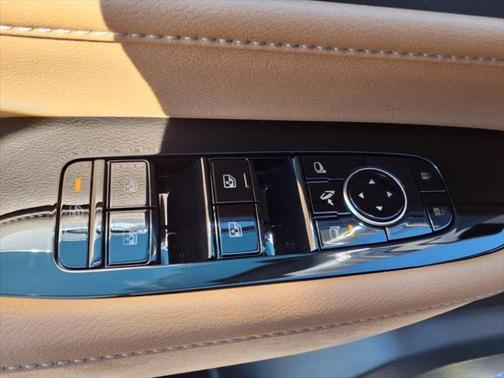 2025 INFINITI QX80 SENSORY AWD
