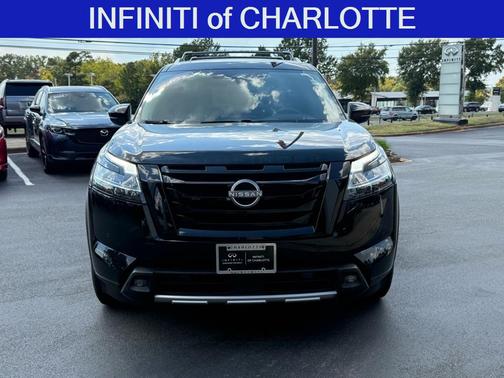 2022 Nissan Pathfinder Platinum 4WD