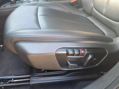 2021 BMW X1 sDrive28i