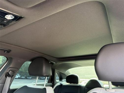 Snow White Pearl 2025 Kia K5 GT-Line