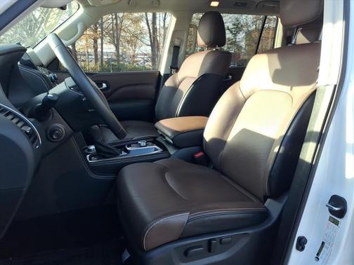 2024 INFINITI QX80 PREMIUM SELECT AWD