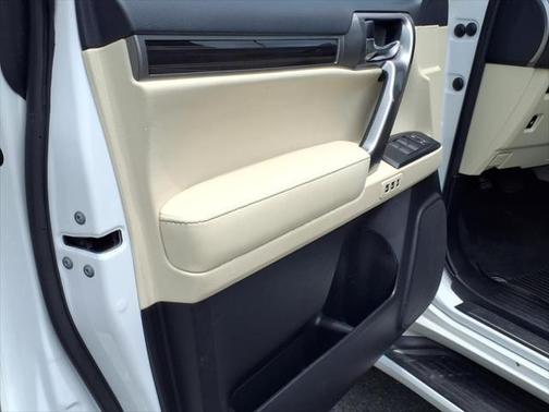 2022 Lexus GX 460 Premium