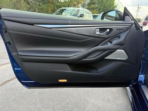 2018 INFINITI Q60 3.0T LUXE
