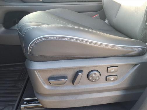 2025 INFINITI QX80 SENSORY AWD