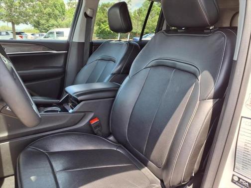 2023 Jeep Grand Cherokee Limited X