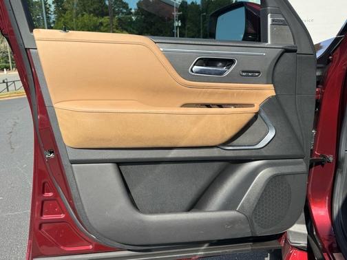 2025 INFINITI QX80 SENSORY AWD