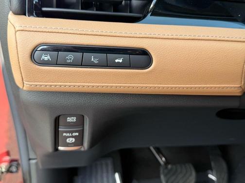 2025 INFINITI QX80 SENSORY AWD