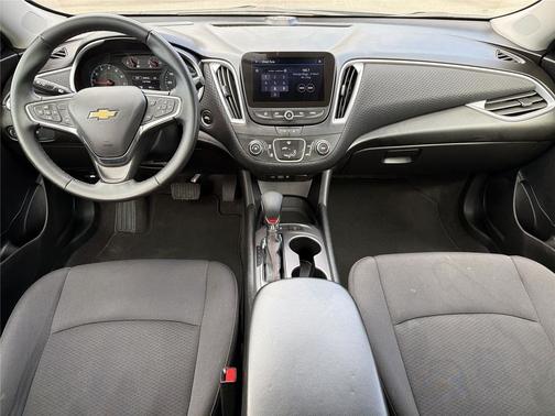 2024 Chevrolet Malibu FWD RS