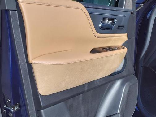 2025 INFINITI QX80 SENSORY AWD