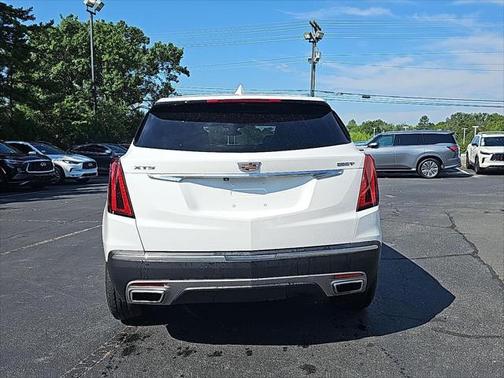 2023 Cadillac XT5 Premium Luxury