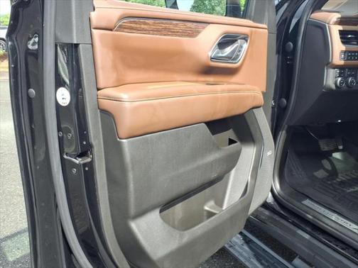 2022 Chevrolet Tahoe 4WD High Country