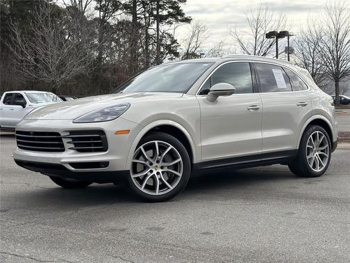 2023 Porsche Cayenne S