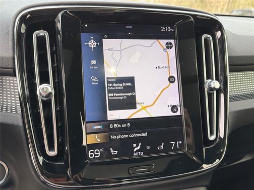 2019 Volvo XC40 T5 R-Design