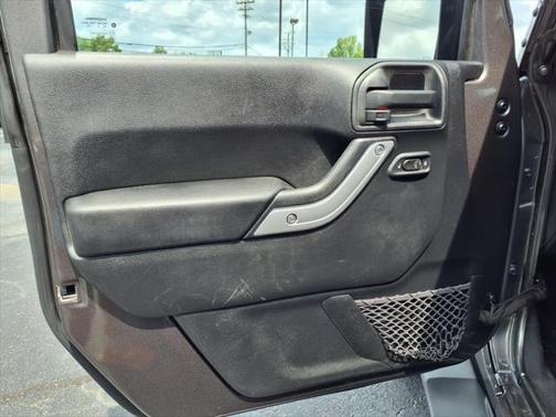 2014 Jeep Wrangler Sahara